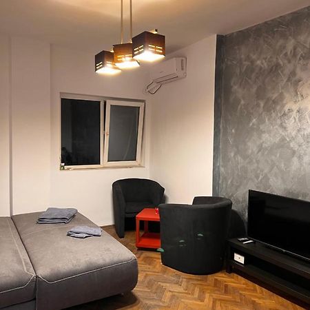 Emi Apartaments Βουκουρέστι Εξωτερικό φωτογραφία
