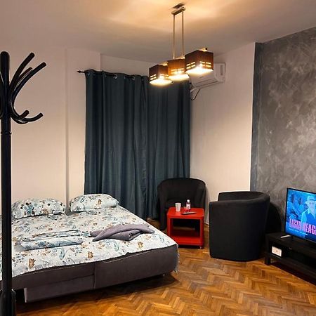 Emi Apartaments Βουκουρέστι Εξωτερικό φωτογραφία