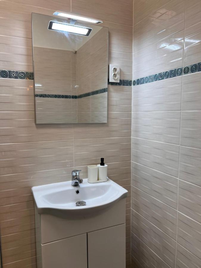 Emi Apartaments Βουκουρέστι Εξωτερικό φωτογραφία